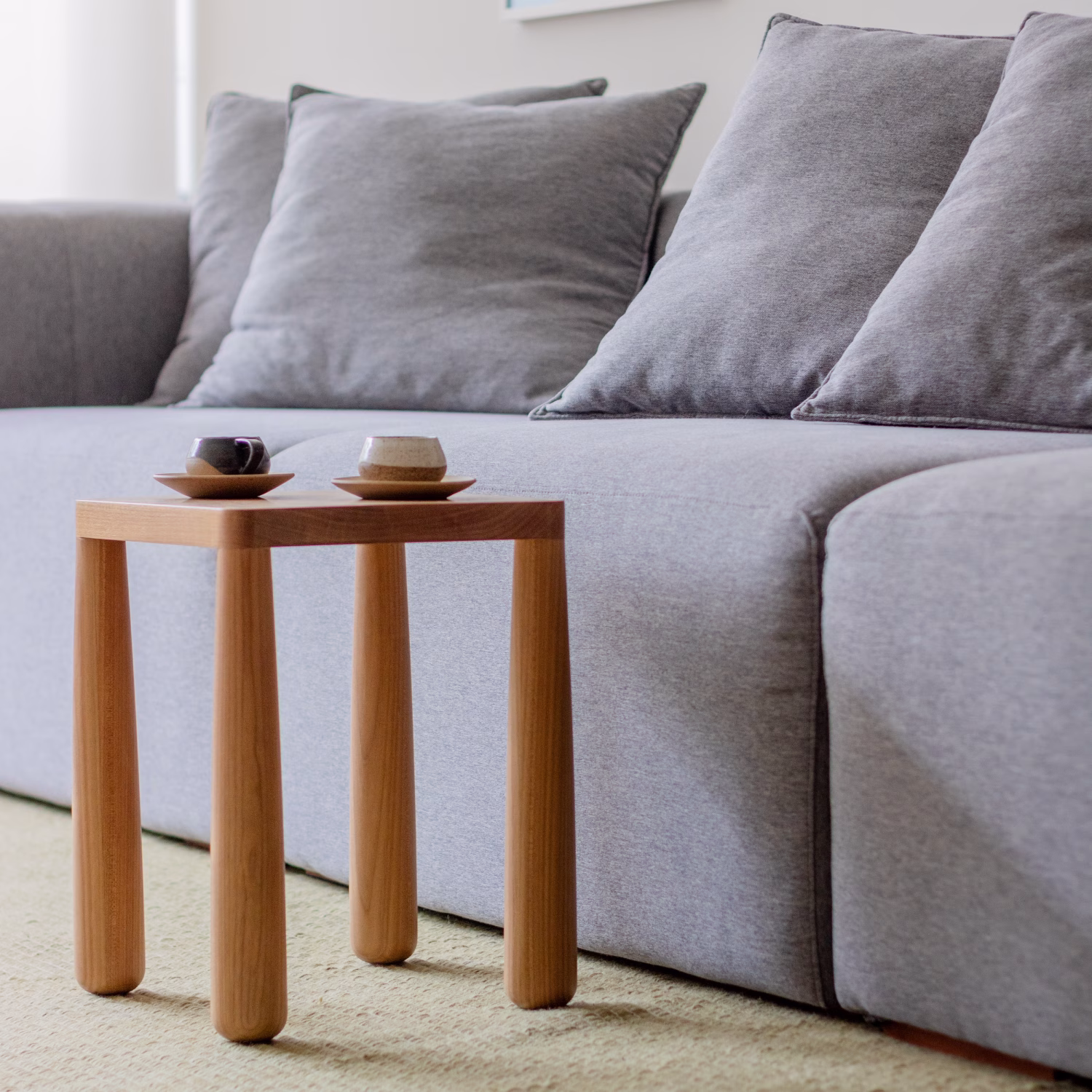 Mesinha Zem, Mesa lateral, Mesa de apoio, Mesa lateral em madeira, Mesa de apoio em madeira.